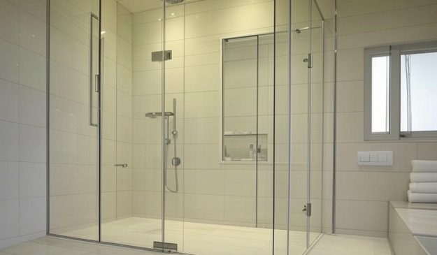 کابین دوش شیشه‌ای بدون فریم؛ زیبایی مدرن و تفکیک بهینه فضای حمام